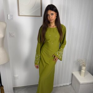 Abaya Altira verte avec détails en strass
