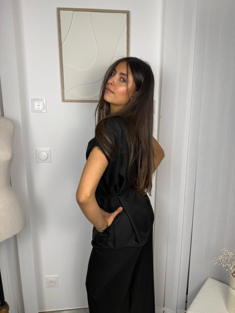 Ensemble Alma noir : blouse manche courte et pantalon