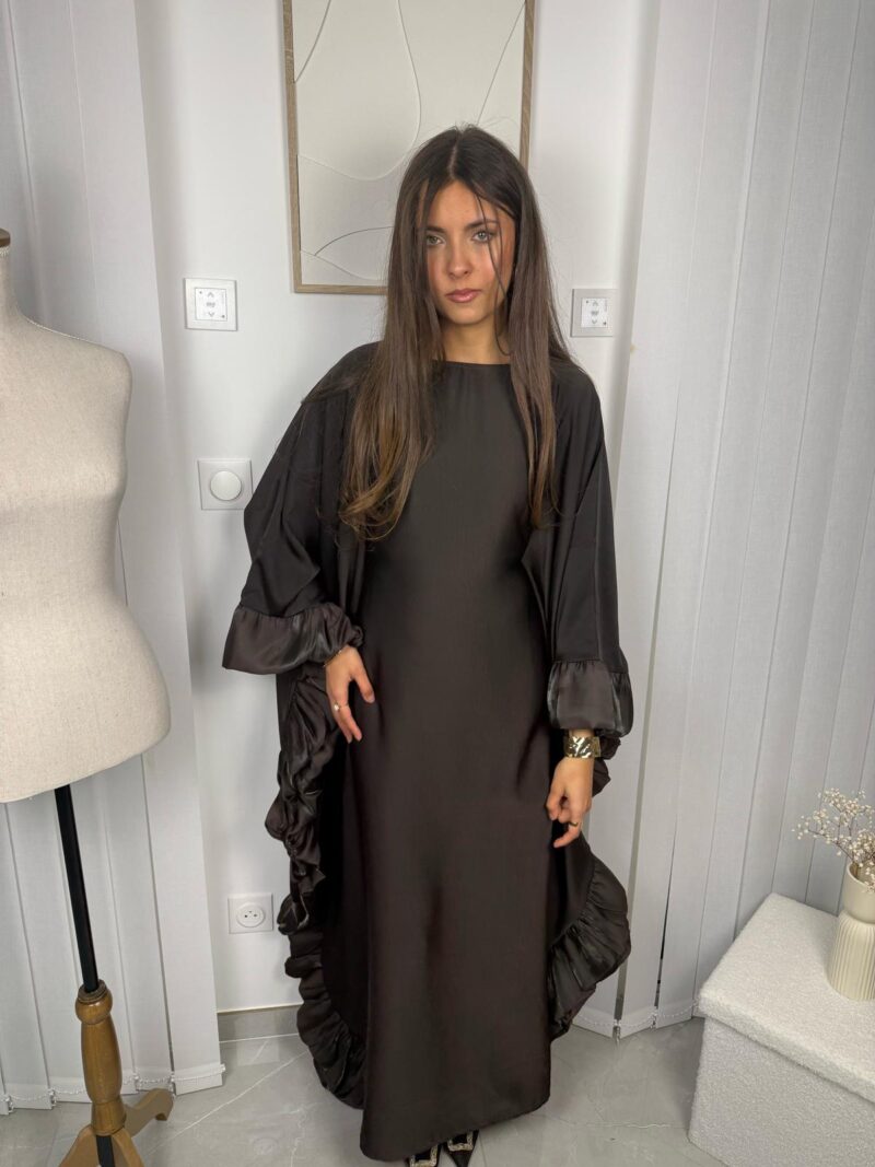 Abaya Amaïa marron avec manche chauve-souris