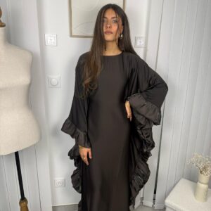 Abaya Amaïa marron avec manche chauve-souris