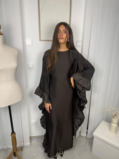 Abaya Amaïa marron avec manche chauve-souris