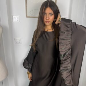 Abaya Amaïa marron avec manche chauve-souris