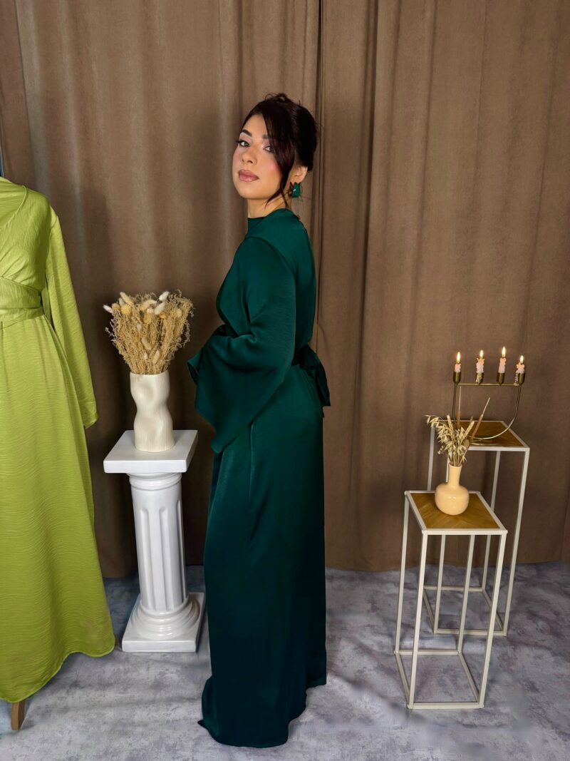 Robe Lyra verte buste croisé